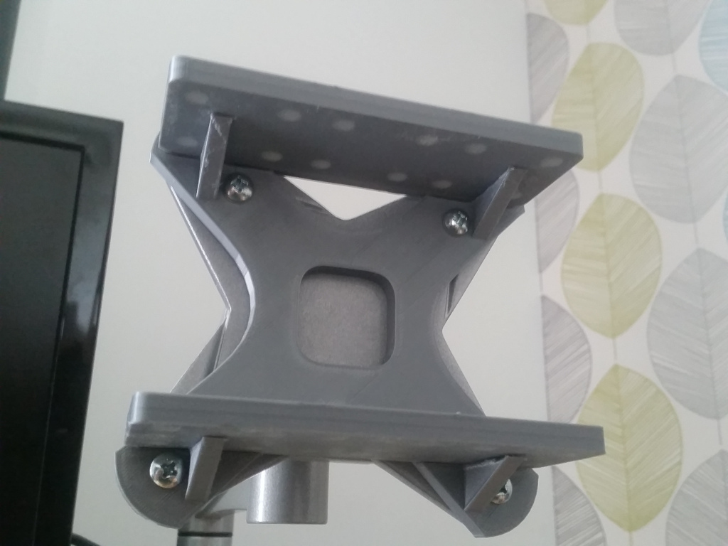 3dprint/gridfinity/vesa/20221029_134156.jpg