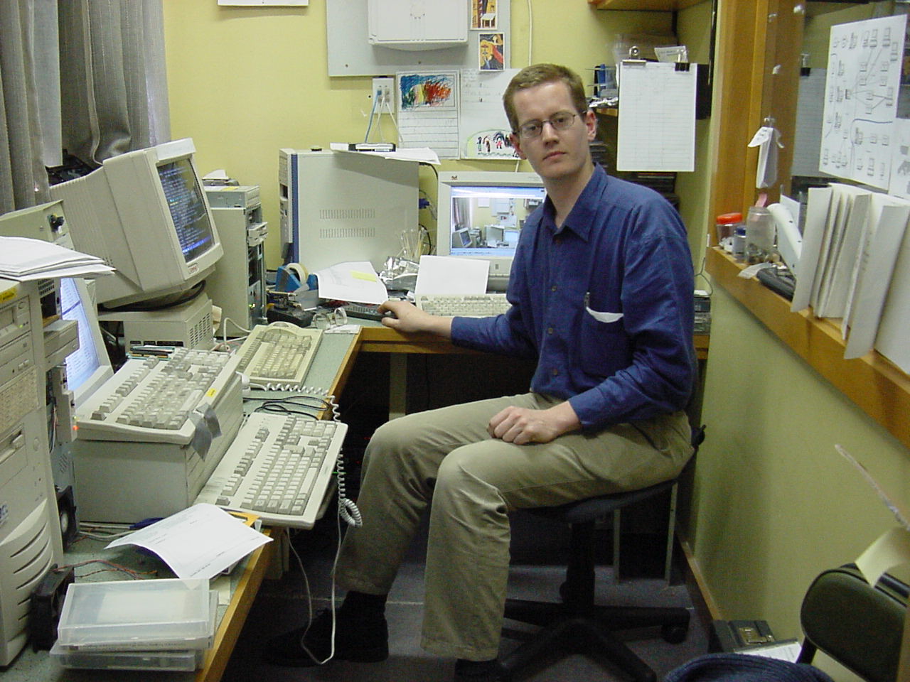 AGHS/2001/office_early_2001_b.jpg