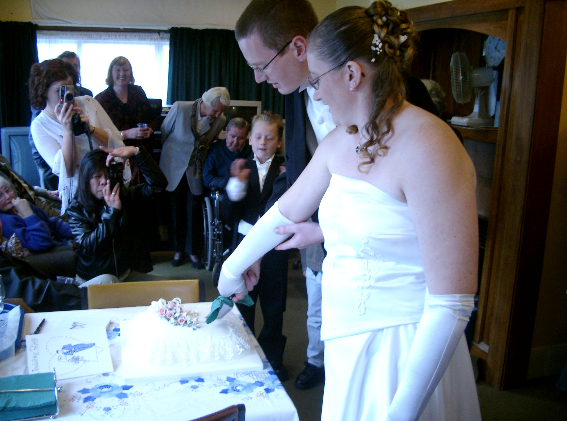 Wedding/sam/cake3.jpg