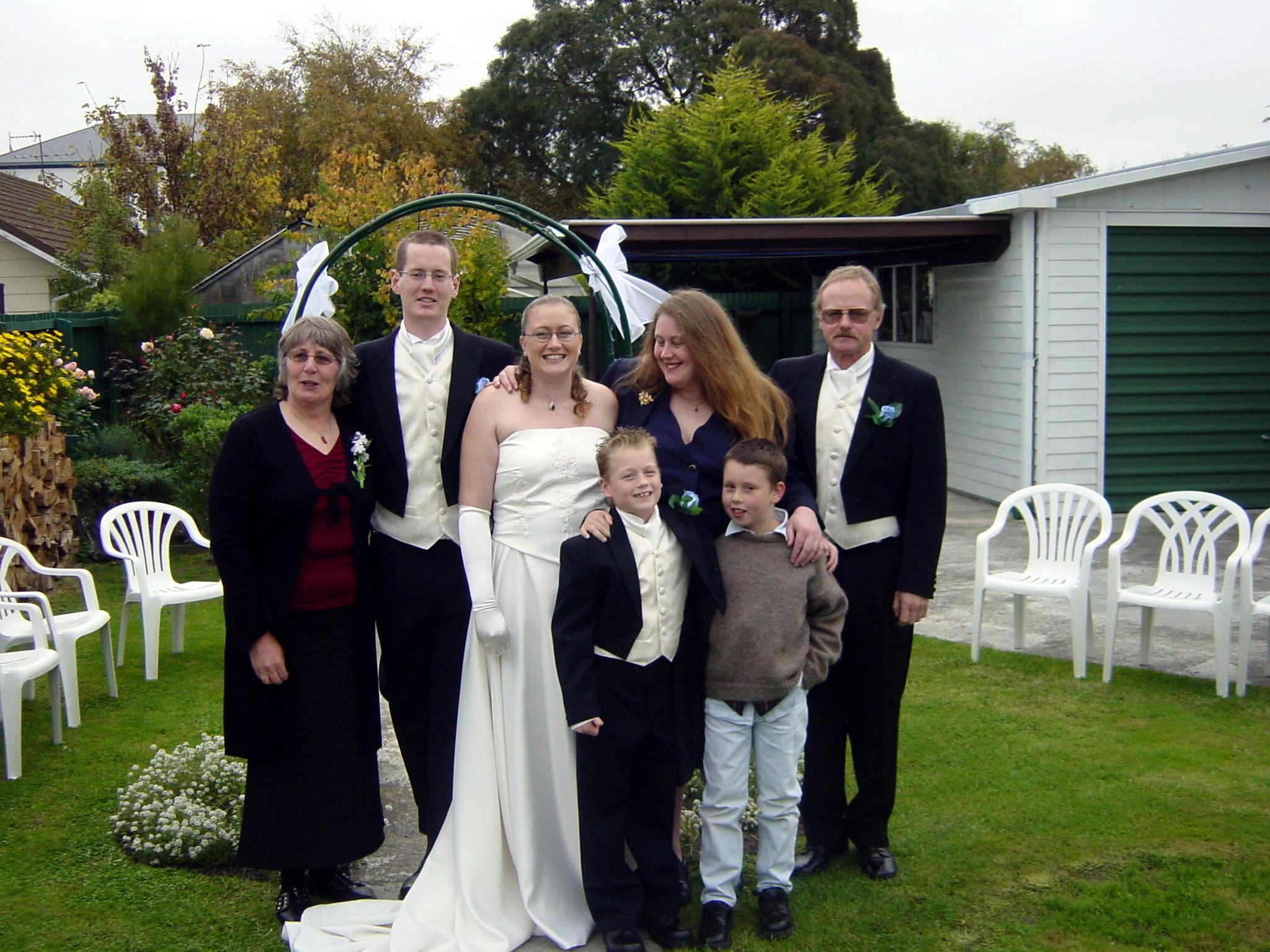 Wedding/sony/arch-ChristineCDDanielBelindaAndrewJohn1.jpg