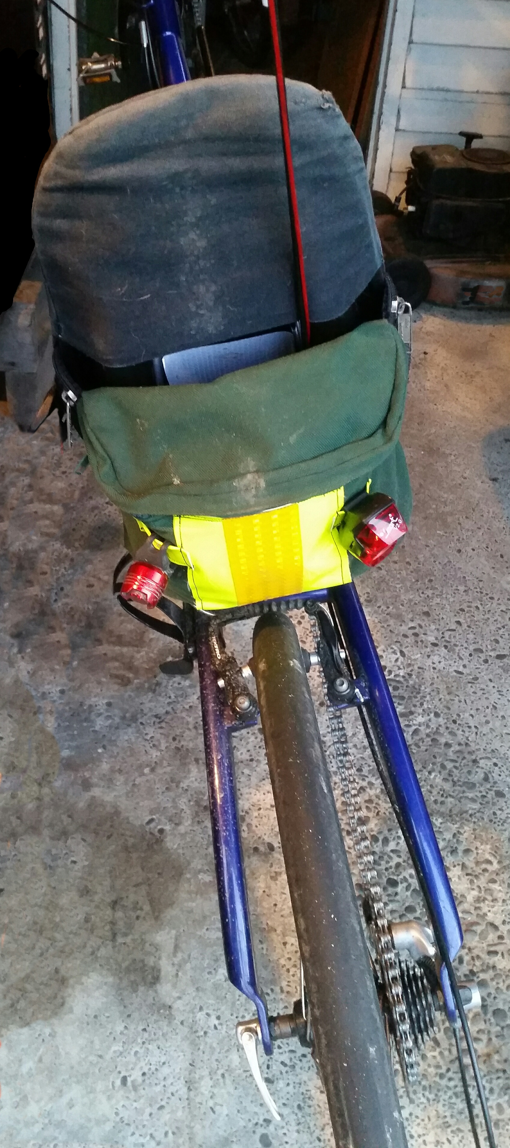 bikes/m5/20180610_164419_fannypack.jpg