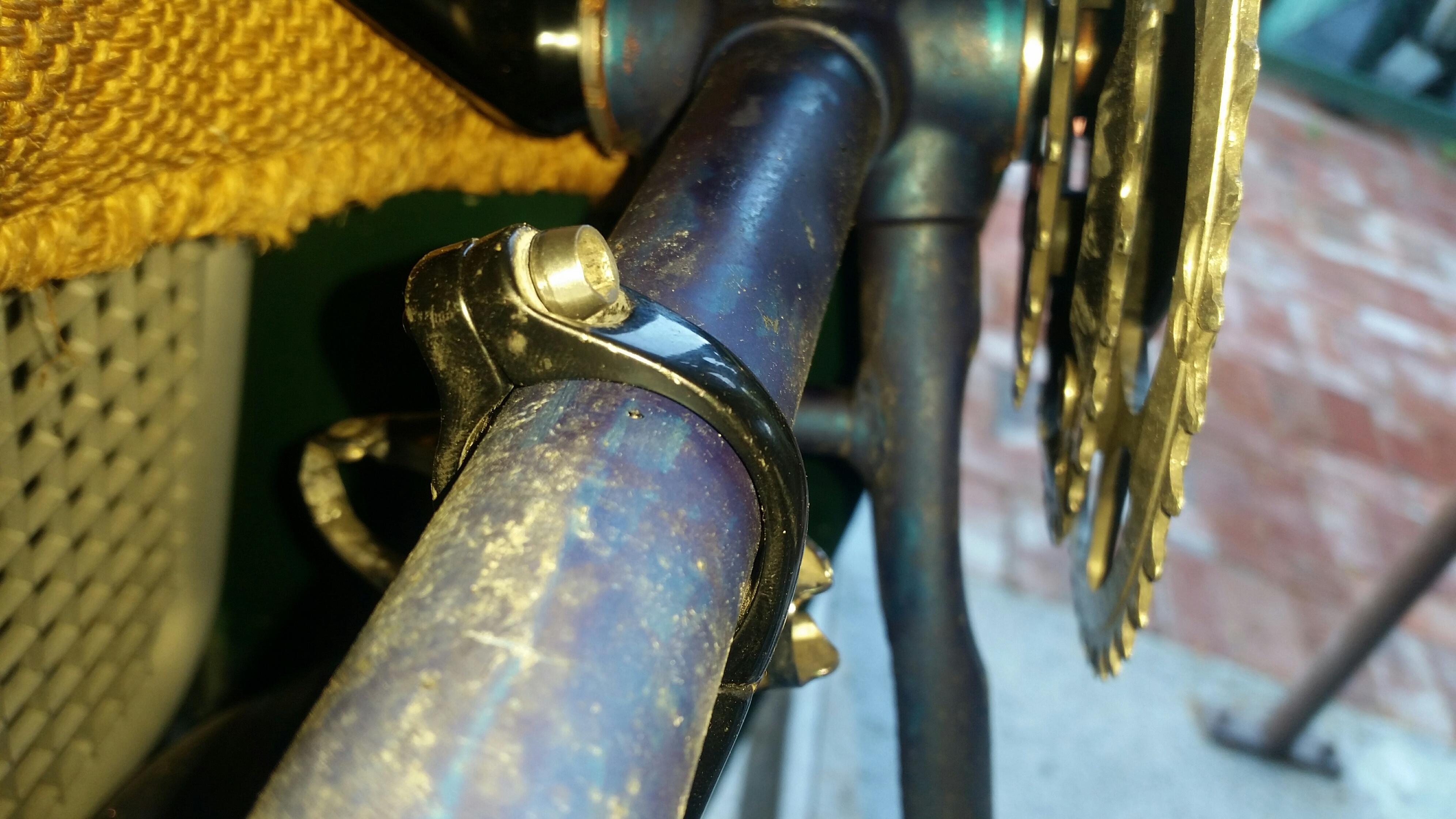 bikes/raleigh_arena/headset/20171216_171301_seattube-clamp.jpg