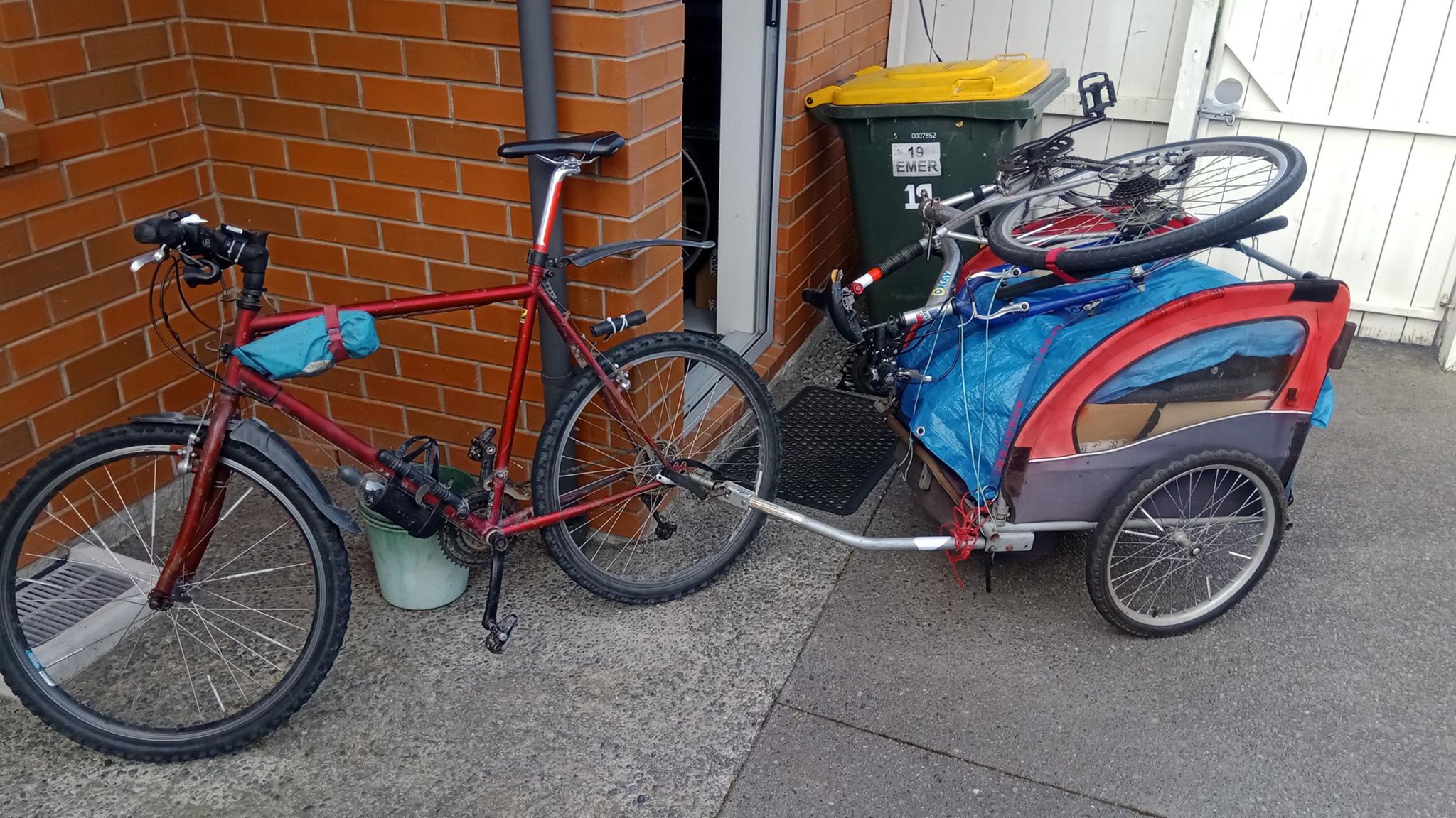 bikes/trailer/2024-12-27_62kg_trailer_post-redundancy.jpg