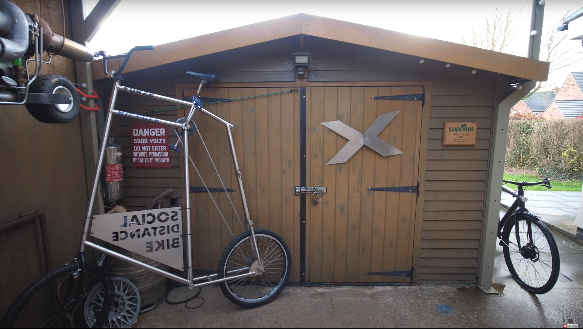 meeting-backgrounds/colin-furze-shed-outside1.png