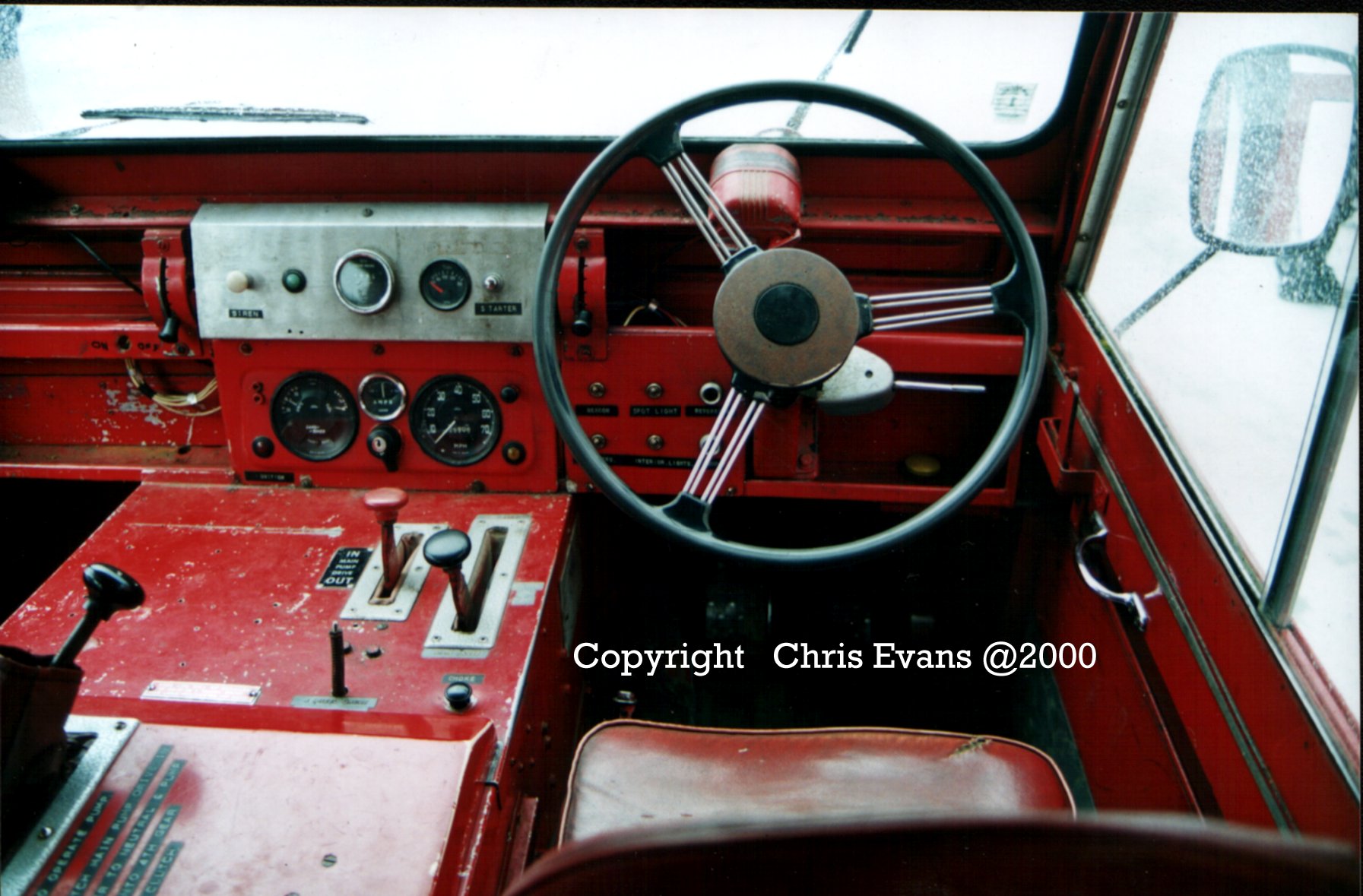 nzlro/Chris_Evans/IIa_Fire_Engine/driver.jpg