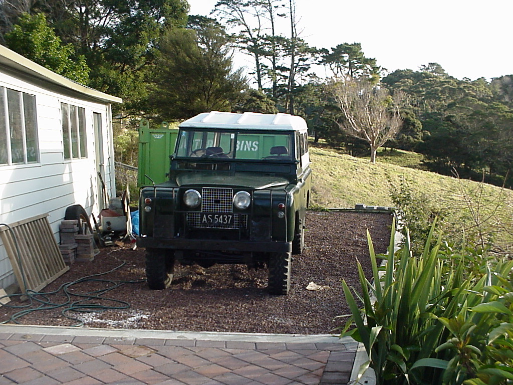 nzlro/Ivanz_Landrover_Photos/MVC-710F.JPG